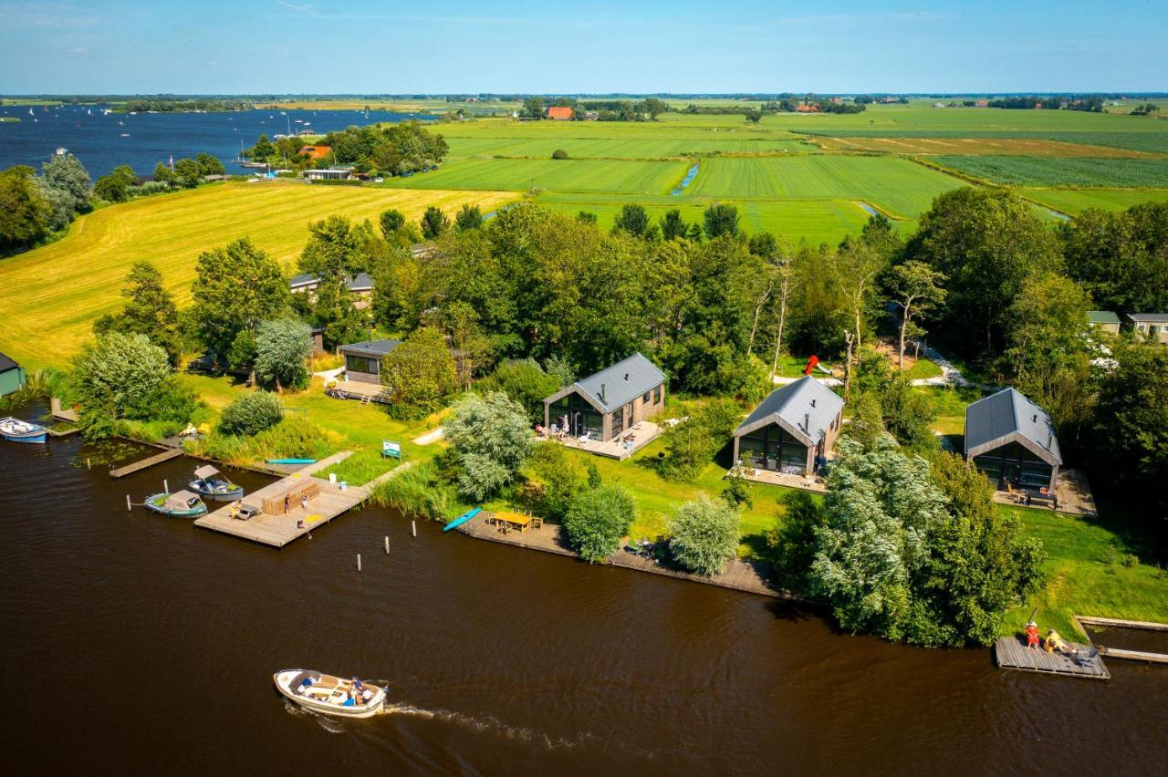 Pean-Buiten Waterlodges Nes  Exterior foto