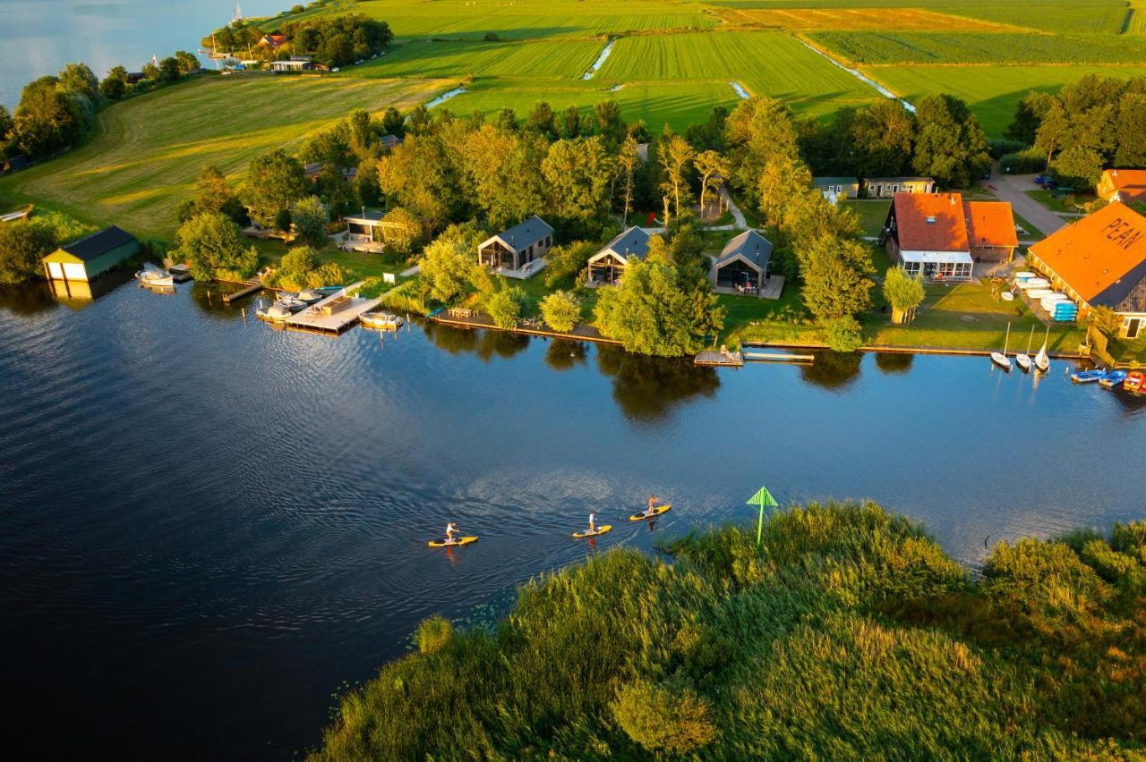 Pean-Buiten Waterlodges Nes  Exterior foto